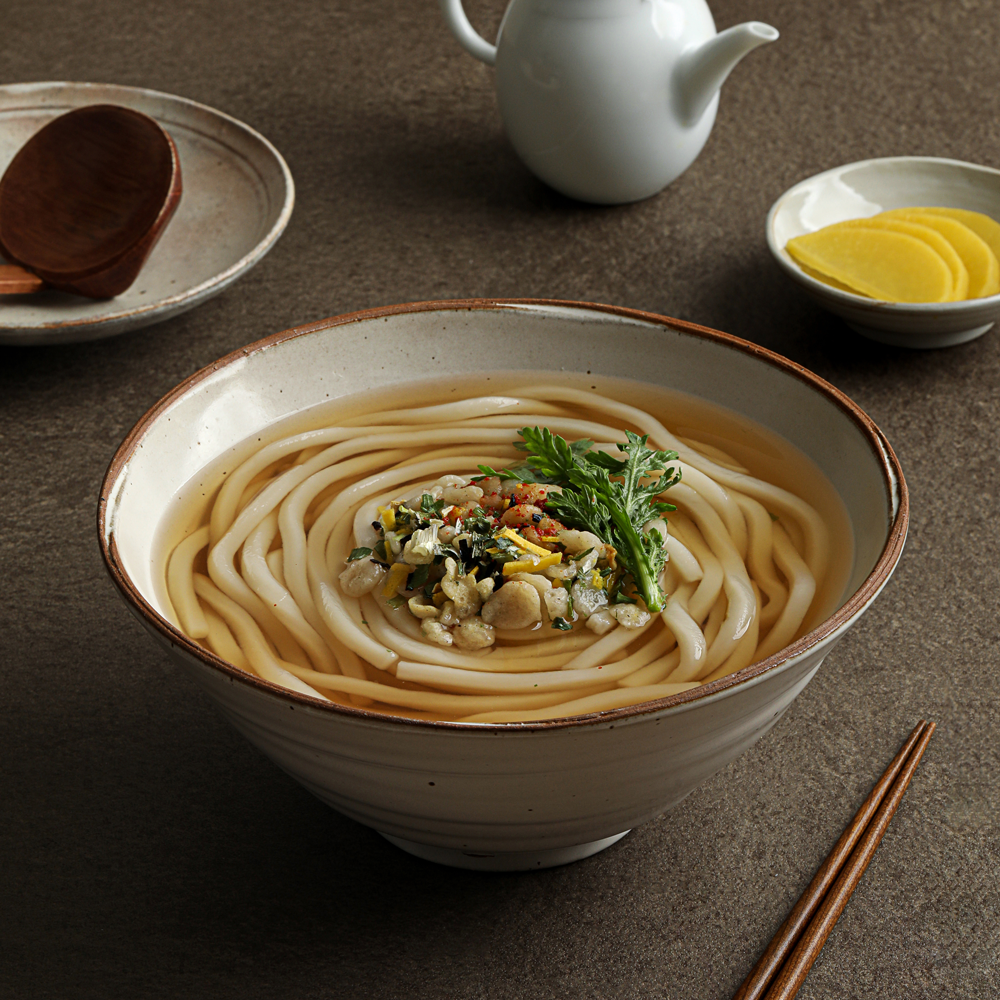 Hot Issue Pocha (Food Cart) Udon