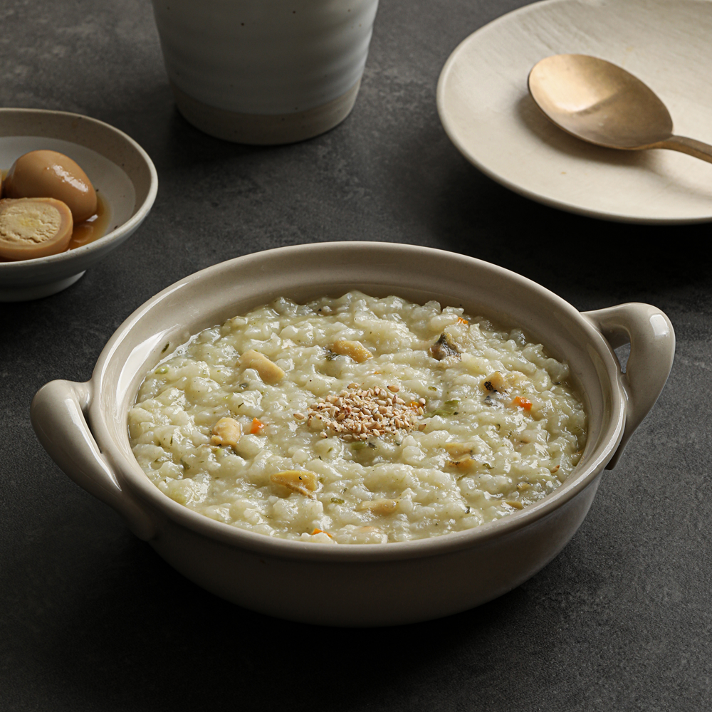 Bokdrim Jeonbok Juk (Abalone Porridge)