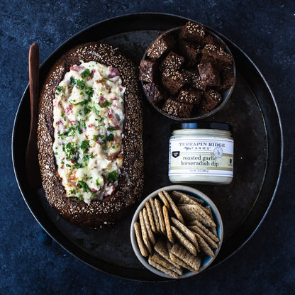 Roasted Garlic Horseradish Dip