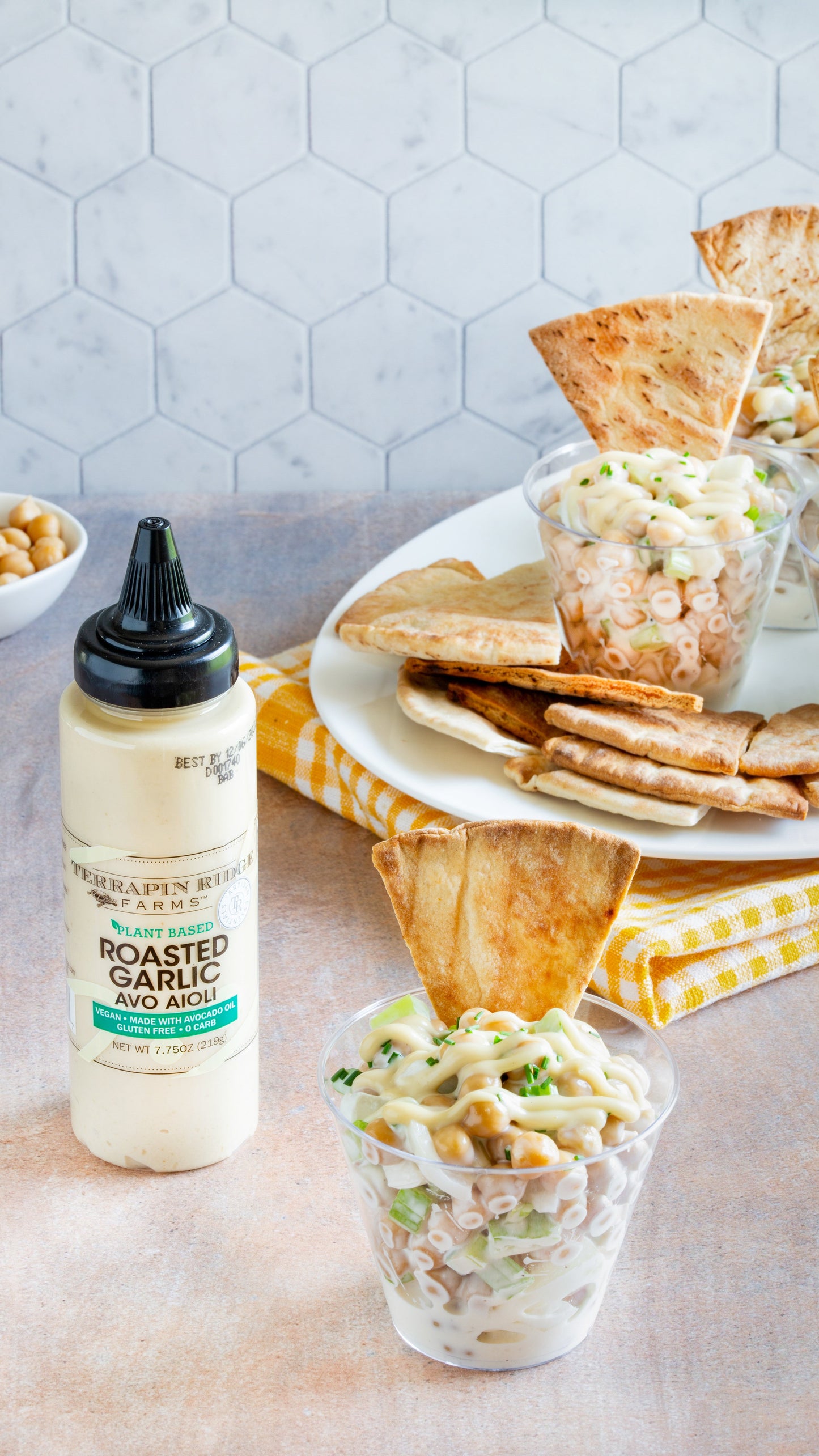 Roasted Garlic Avo Aioli Garnishing Squeeze - 7.75 oz