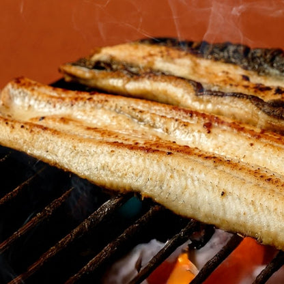 Extra Large Grilled Freshwater Eel (Pungcheon Style)(Choose 1 Sauce)