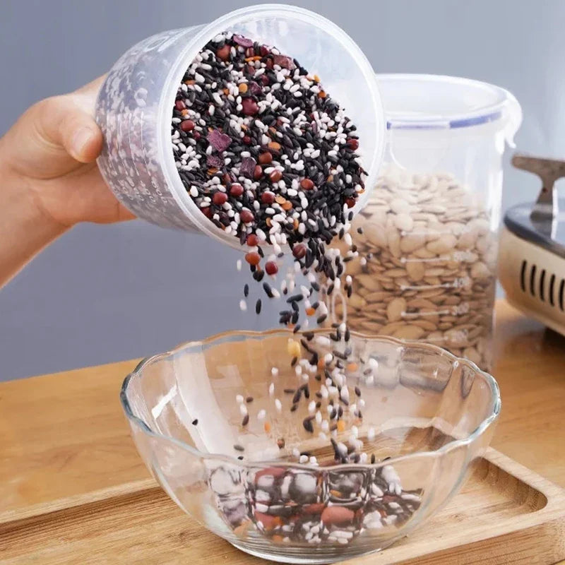Plastic Sealed Tank Large Capacity Crisper Kitchen Organize Grain Storage Box with Scale Sealed Box Clear Jar Spice Container