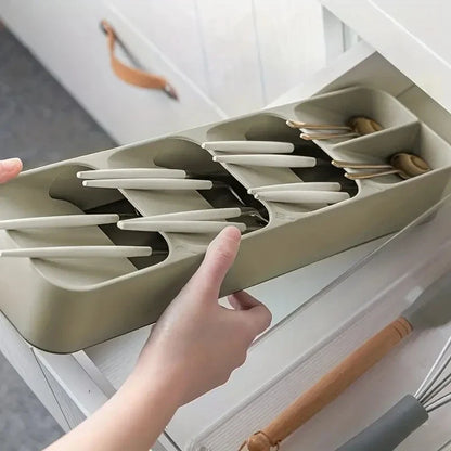 Multi-purpose Cutlery Storage Tray Cutlery Fork Spoon Compartmentalized Storage Box Kitchen Tableware Categorized Storage Boxes