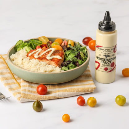 Horseradish Sauce Garnishing Squeeze - 8.5 oz